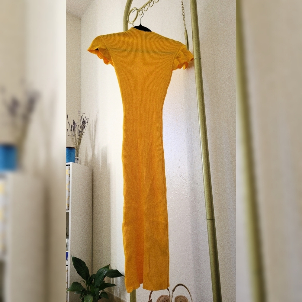 Fashion Nova Knit Midi Dress in Mustard Size S